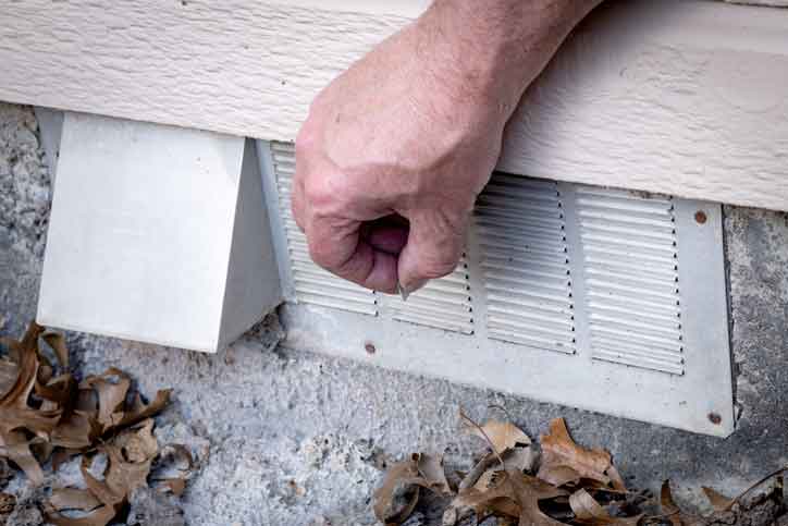 Foundation vent installed by Wildlife X Team Oklahomna City